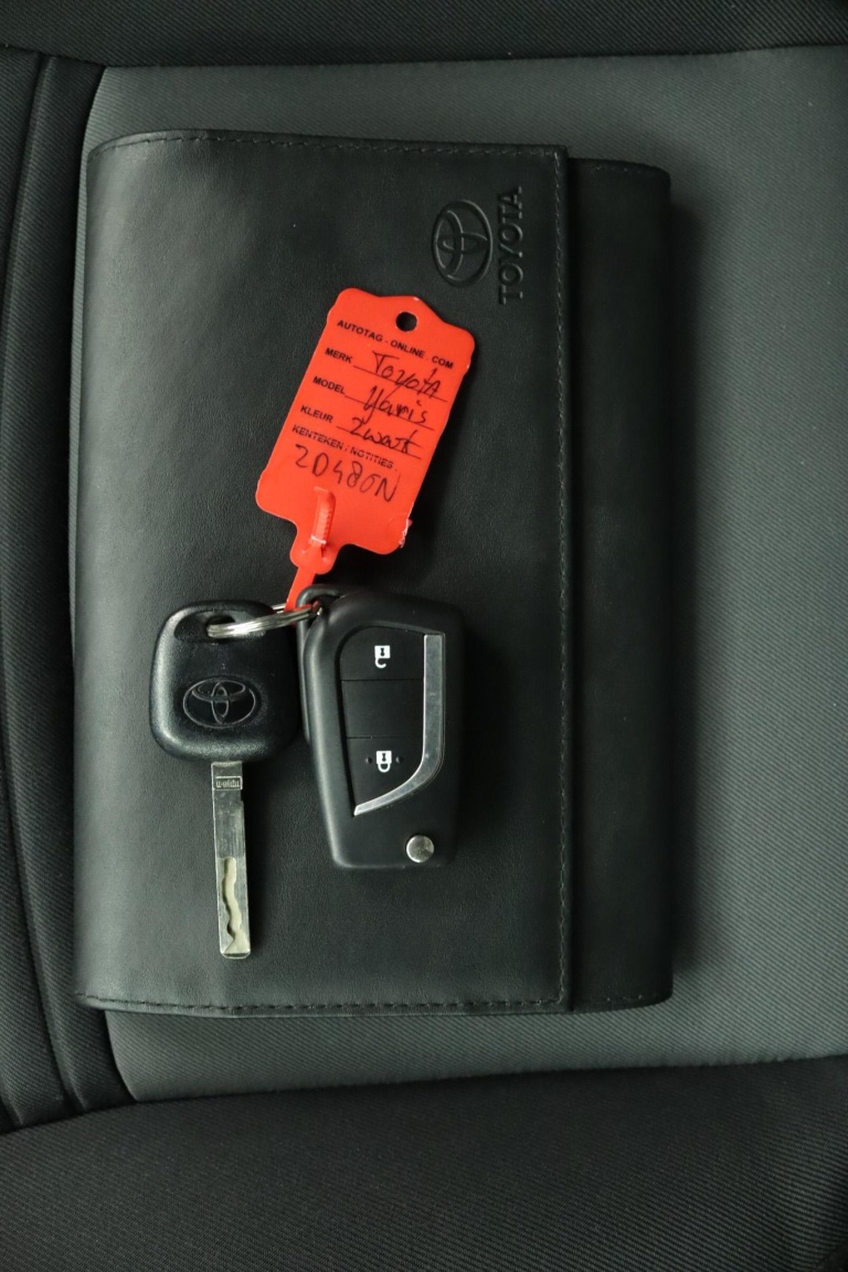 Toyota Yaris - 1.5 Hybrid Active 11