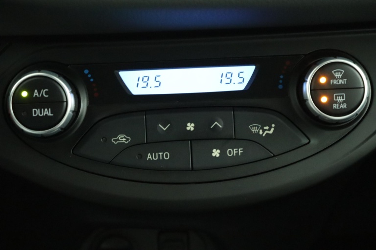 Toyota Yaris - 1.5 Hybrid Active 7