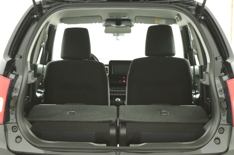 Suzuki Ignis - 1.2 Smart Hybrid Style 26