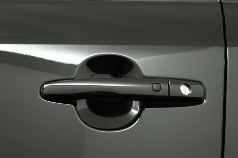 Suzuki Ignis - 1.2 Smart Hybrid Style 37