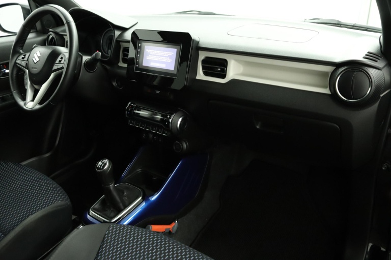 Suzuki Ignis - 1.2 Smart Hybrid Style 41