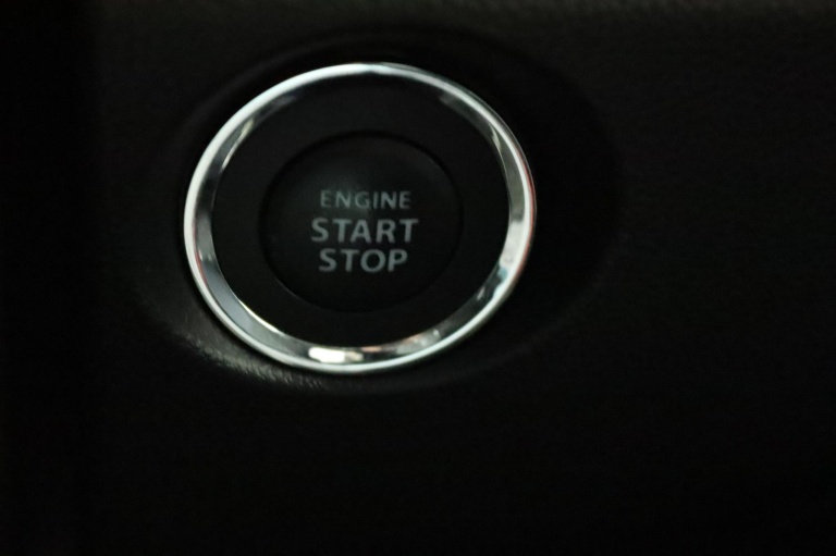 Suzuki Ignis - 1.2 Smart Hybrid Style 44