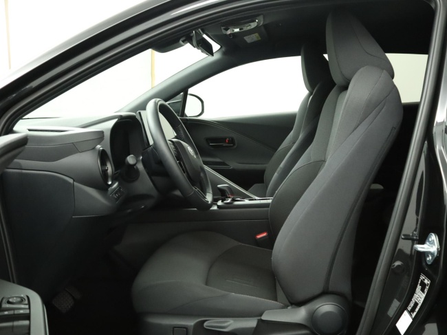 Toyota C-HR - 2.0 Plug-in Hybrid 220 Dynamic