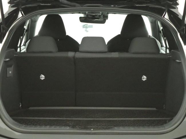 Toyota C-HR - 2.0 Plug-in Hybrid 220 Dynamic