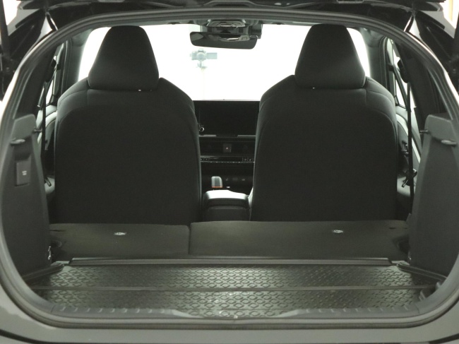 Toyota C-HR - 2.0 Plug-in Hybrid 220 Dynamic