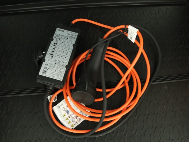 Toyota C-HR - 2.0 Plug-in Hybrid 220 Dynamic