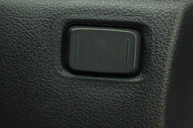 Toyota C-HR - 2.0 Plug-in Hybrid 220 Dynamic 42