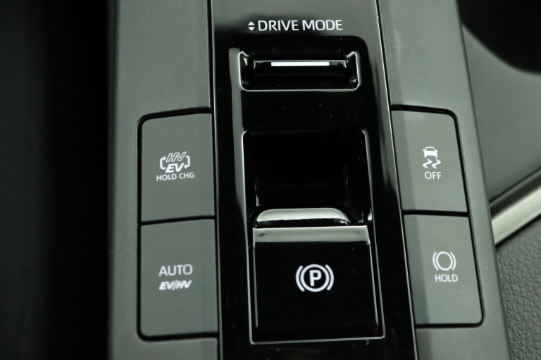 Toyota C-HR - 2.0 Plug-in Hybrid 220 Dynamic 59