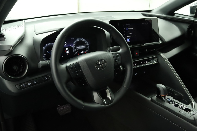 Toyota C-HR - 2.0 Plug-in Hybrid 220 Dynamic 61