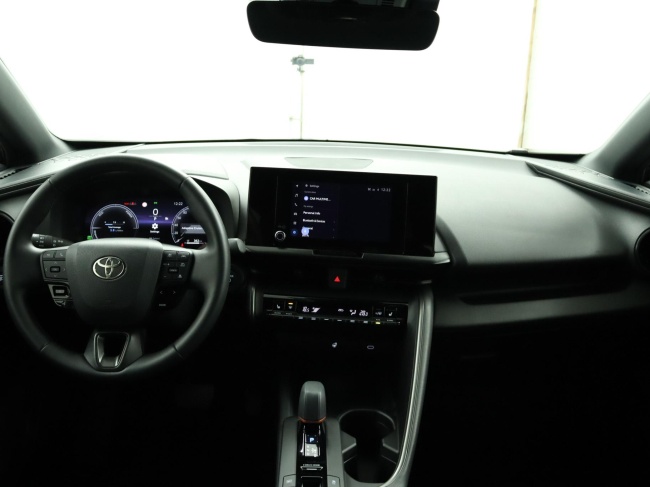 Toyota C-HR - 2.0 Plug-in Hybrid 220 Dynamic