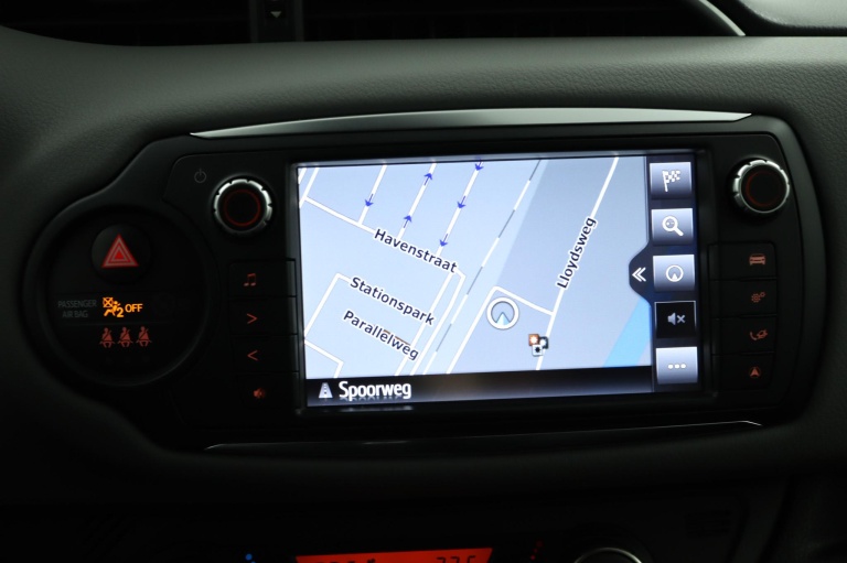 Toyota Yaris - 1.3 VVT-i Trend 28