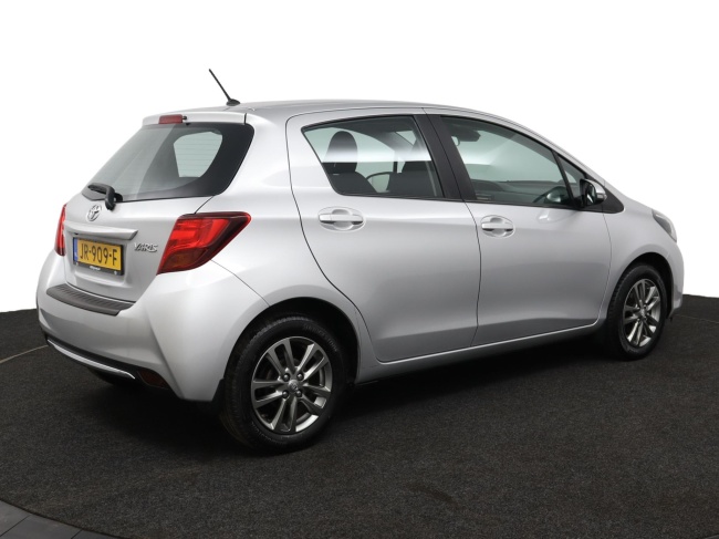 Toyota Yaris - 1.3 VVT-i Trend