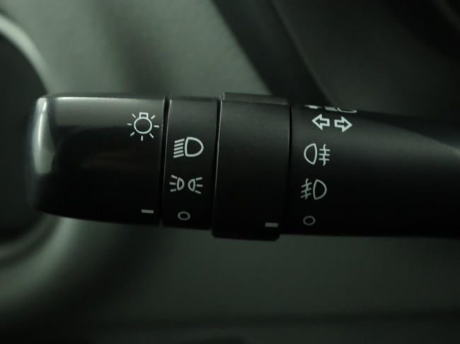 Toyota Yaris - 1.3 VVT-i Trend