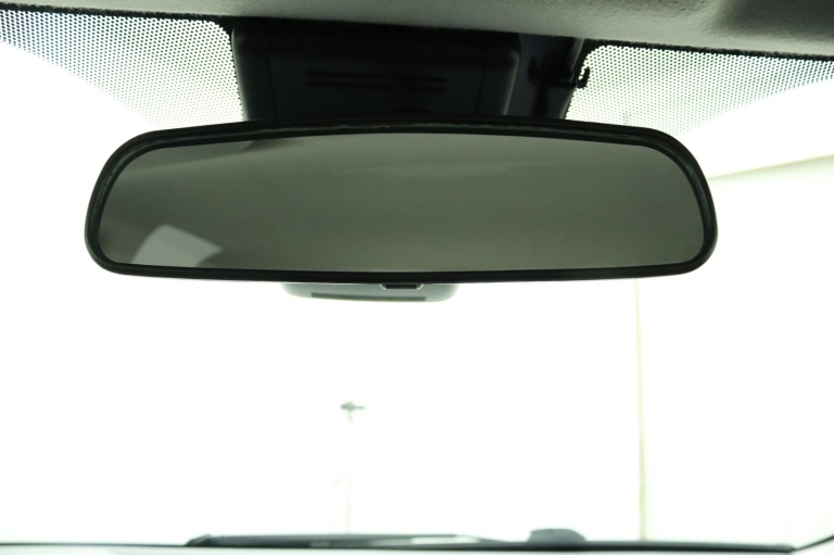 Toyota Yaris - 1.3 VVT-i Trend 33