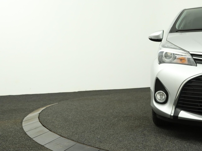 Toyota Yaris - 1.3 VVT-i Trend