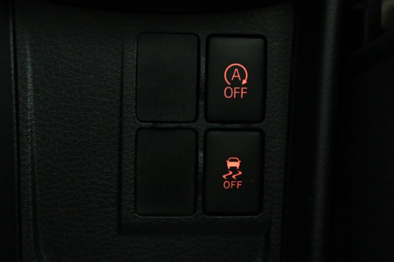 Toyota Yaris - 1.3 VVT-i Trend 53