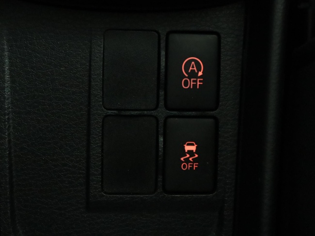 Toyota Yaris - 1.3 VVT-i Trend