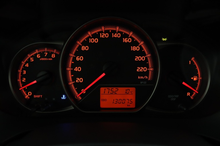 Toyota Yaris - 1.3 VVT-i Trend 6