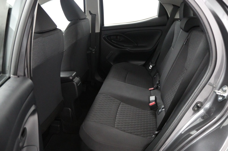 Toyota Yaris - 1.5 Hybrid 18