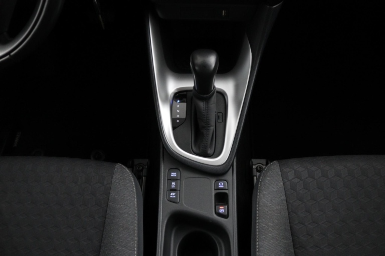 Toyota Yaris - 1.5 Hybrid 26