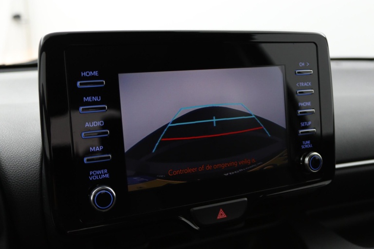 Toyota Yaris - 1.5 Hybrid 9