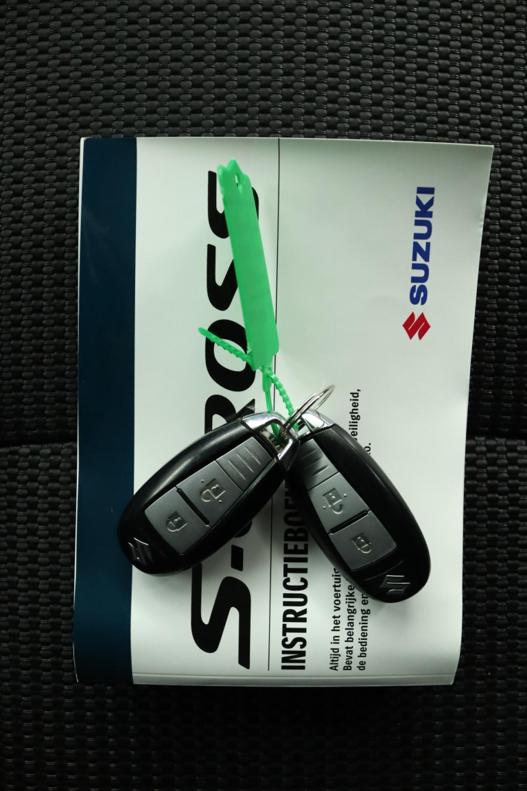 Suzuki S-Cross - 1.4 Boosterjet Style Smart Hybrid 11