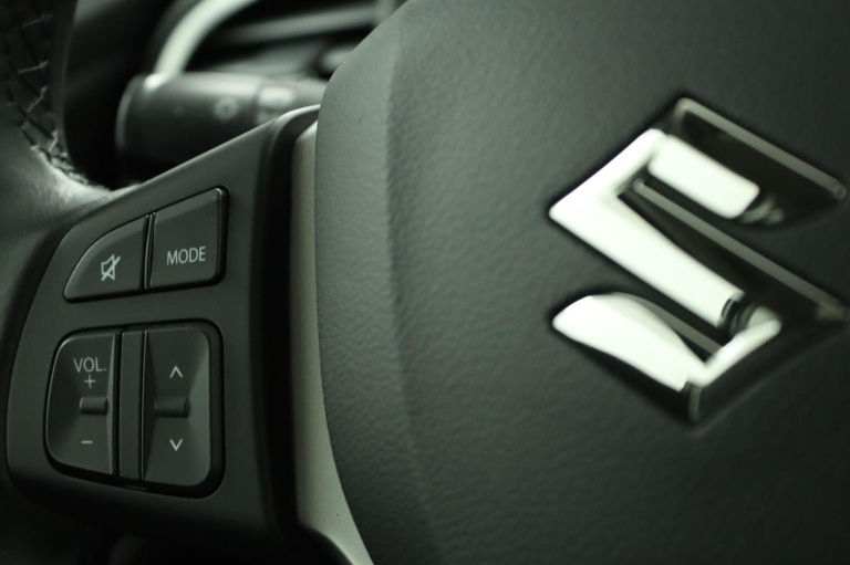 Suzuki S-Cross - 1.4 Boosterjet Style Smart Hybrid 19