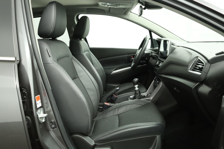 Suzuki S-Cross - 1.4 Boosterjet Style Smart Hybrid 22