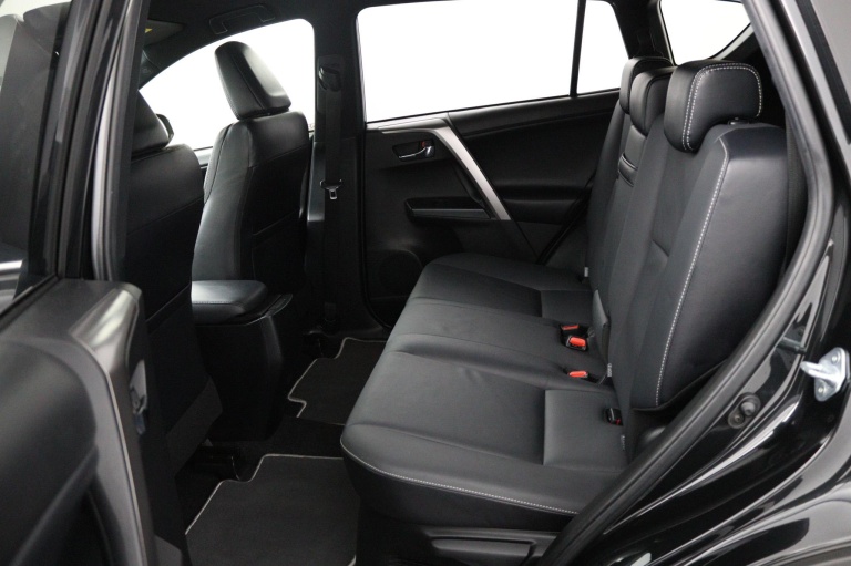 Toyota RAV4 - 2.5 Hybrid AWD Executive Business 18