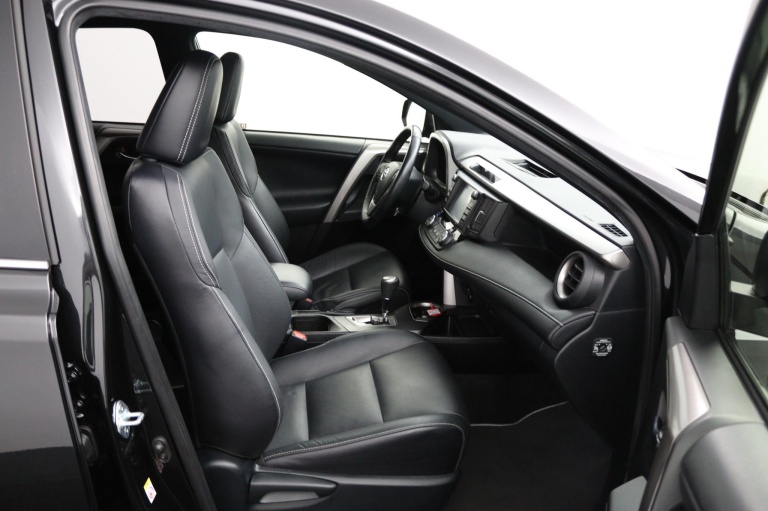 Toyota RAV4 - 2.5 Hybrid AWD Executive Business 22