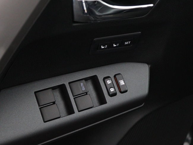 Toyota RAV4 - 2.5 Hybrid AWD Executive Business