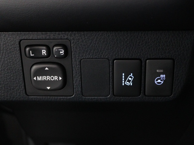 Toyota RAV4 - 2.5 Hybrid AWD Executive Business