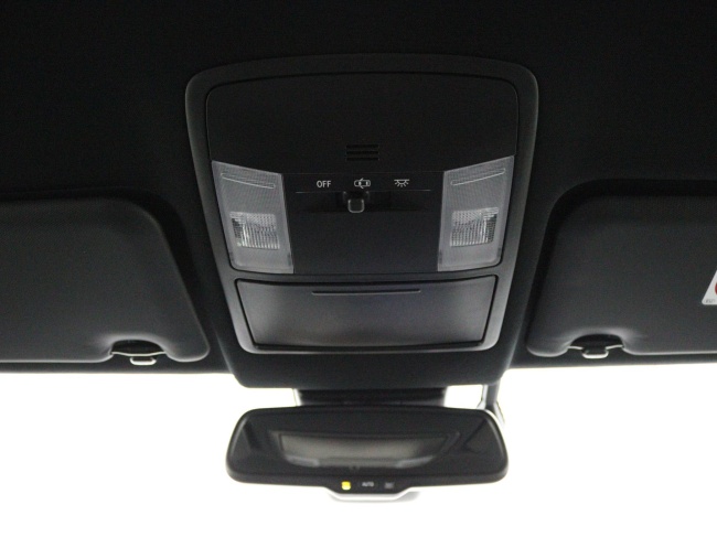 Toyota RAV4 - 2.5 Hybrid AWD Executive Business