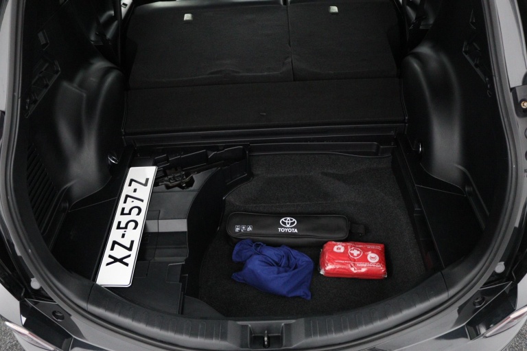 Toyota RAV4 - 2.5 Hybrid AWD Executive Business 35