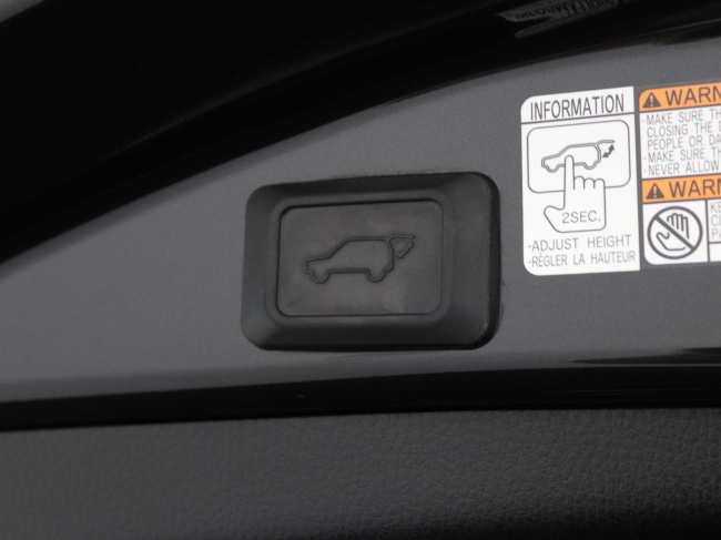 Toyota RAV4 - 2.5 Hybrid AWD Executive Business