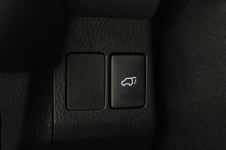 Toyota RAV4 - 2.5 Hybrid AWD Executive Business 44