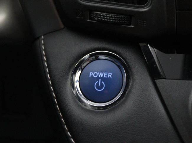 Toyota RAV4 - 2.5 Hybrid AWD Executive Business