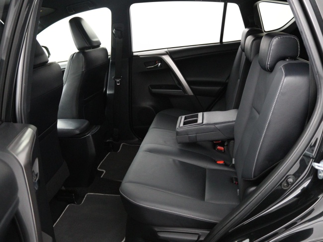 Toyota RAV4 - 2.5 Hybrid AWD Executive Business