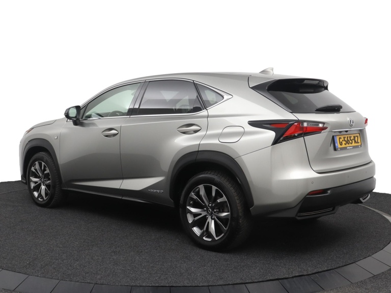 Lexus NX - 300h AWD F Sport Line 12