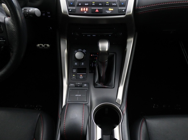 Lexus NX - 300h AWD F Sport Line