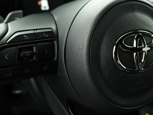 Toyota Aygo X - 1.0 VVT-i S-CVT Premium