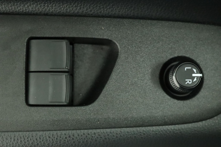 Toyota Aygo X - 1.0 VVT-i S-CVT Premium 28