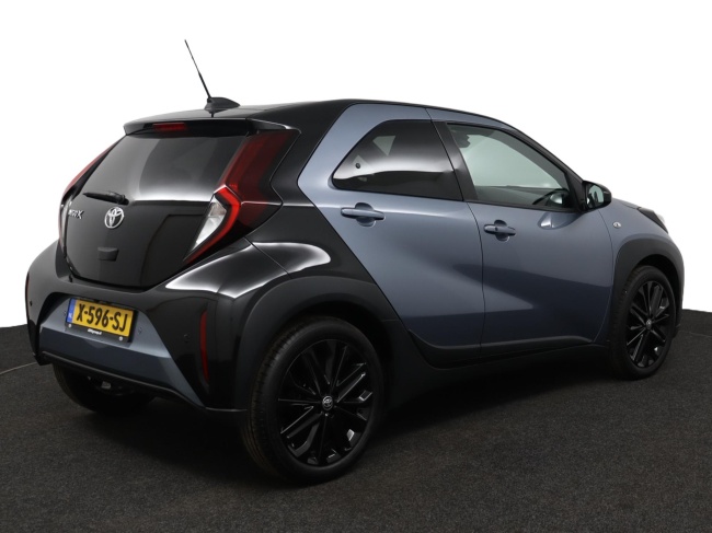 Toyota Aygo X - 1.0 VVT-i S-CVT Premium