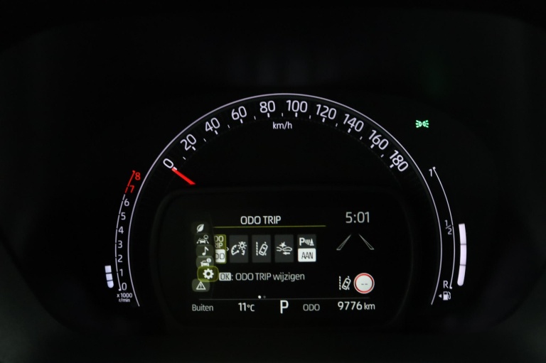 Toyota Aygo X - 1.0 VVT-i S-CVT Premium 49