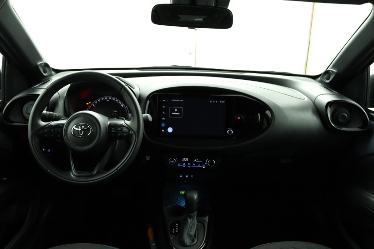 Toyota Aygo X - 1.0 VVT-i S-CVT Premium 61