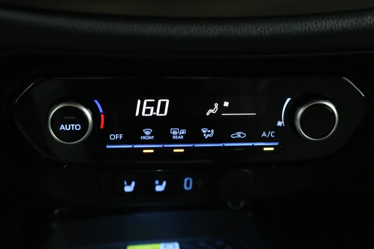 Toyota Aygo X - 1.0 VVT-i S-CVT Premium 7