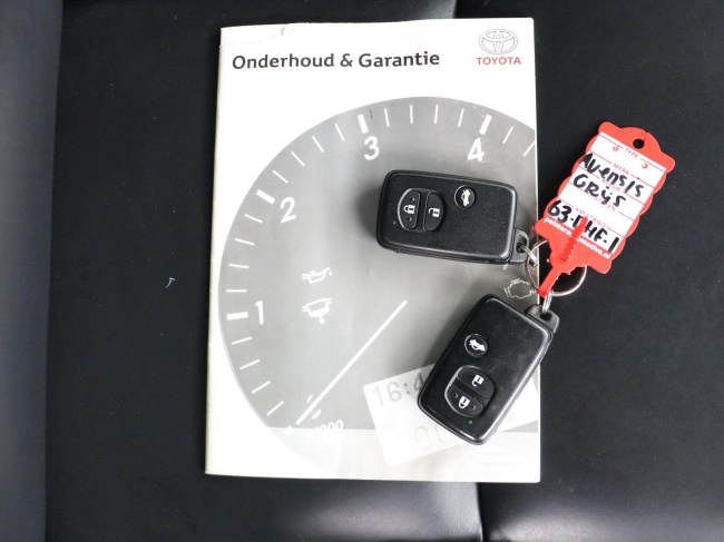 Toyota Avensis - 2.0 VVTi Executive Business