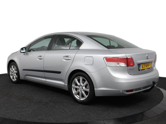 Toyota Avensis - 2.0 VVTi Executive Business