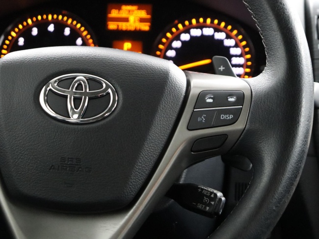 Toyota Avensis - 2.0 VVTi Executive Business