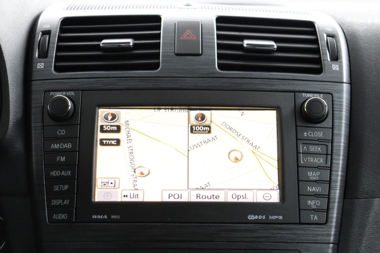 Toyota Avensis - 2.0 VVTi Executive Business 27